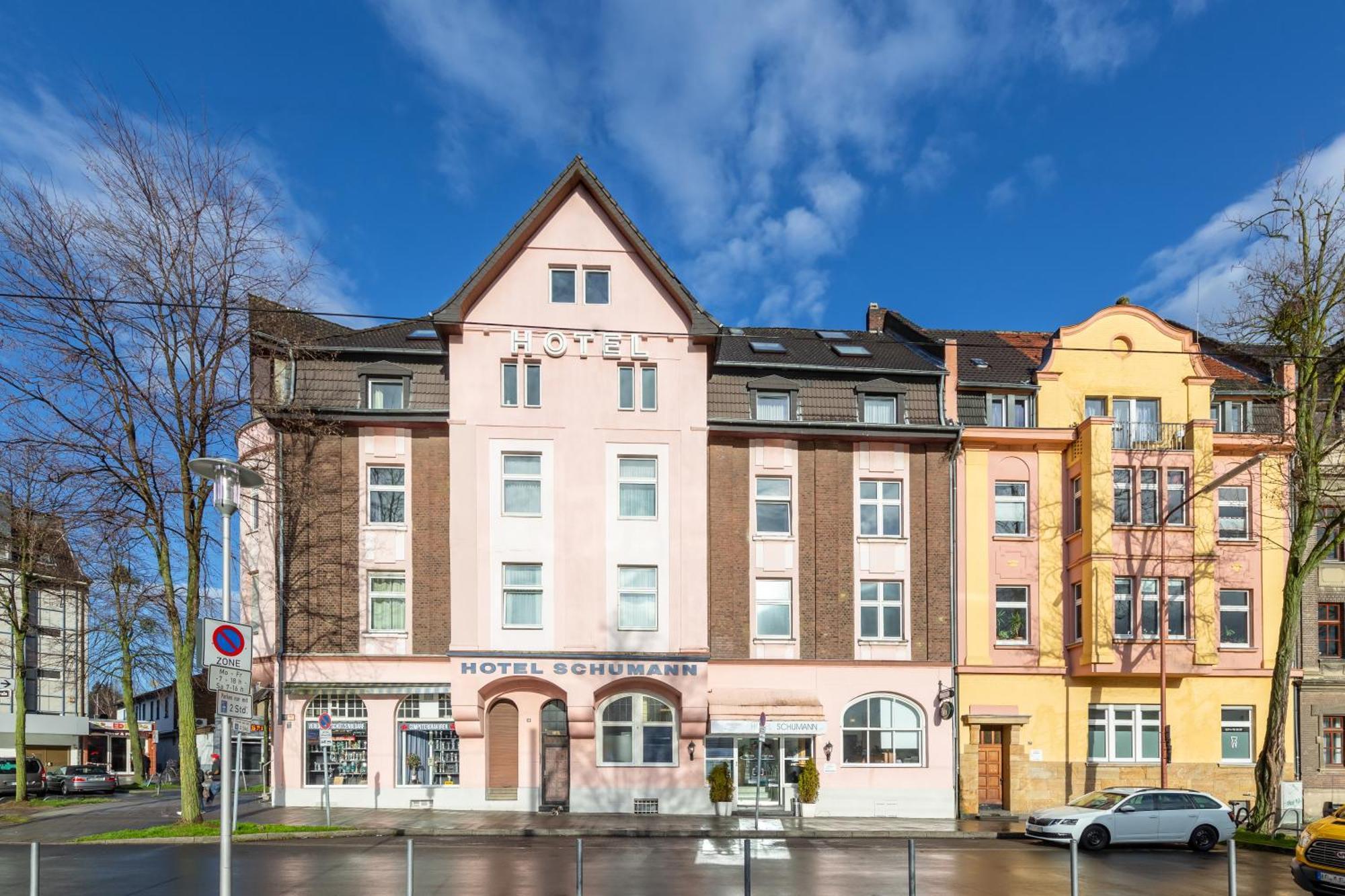 Trip Inn Hotel Schumann Dusseldorf Bagian luar foto