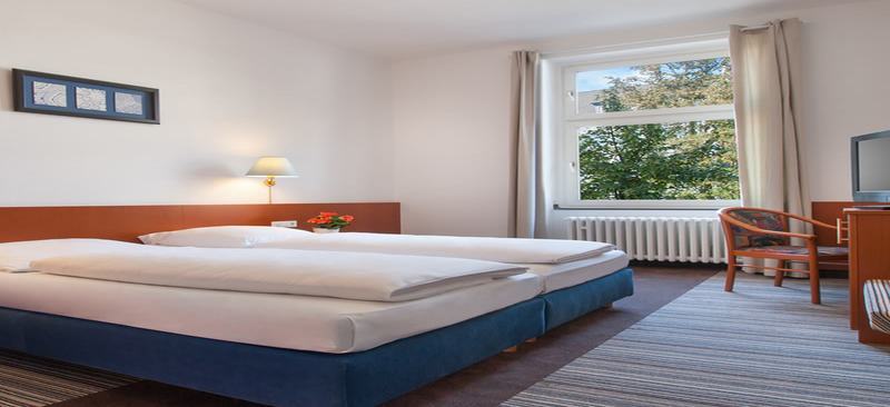 Trip Inn Hotel Schumann Dusseldorf Bagian luar foto