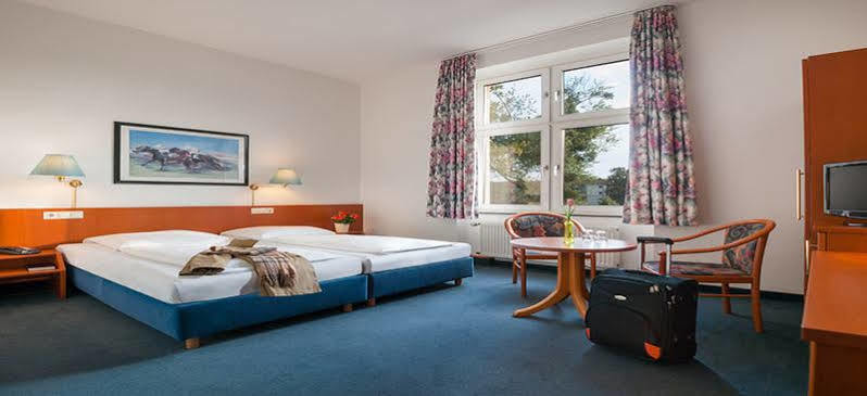 Trip Inn Hotel Schumann Dusseldorf Bagian luar foto