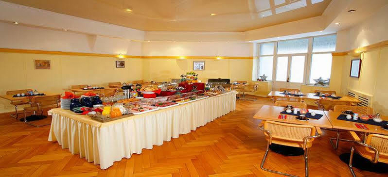 Trip Inn Hotel Schumann Dusseldorf Bagian luar foto