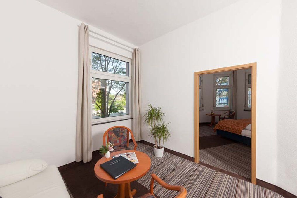 Trip Inn Hotel Schumann Dusseldorf Bagian luar foto